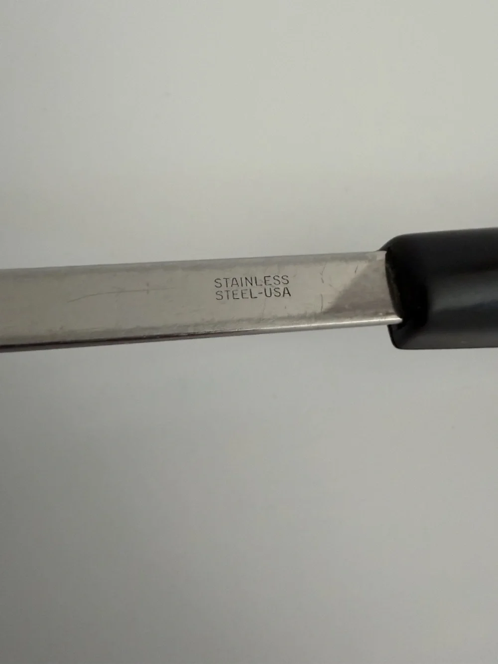 Vintage White Blueberry & Pear Pattern Stainless Steel Potato Masher & Spatula